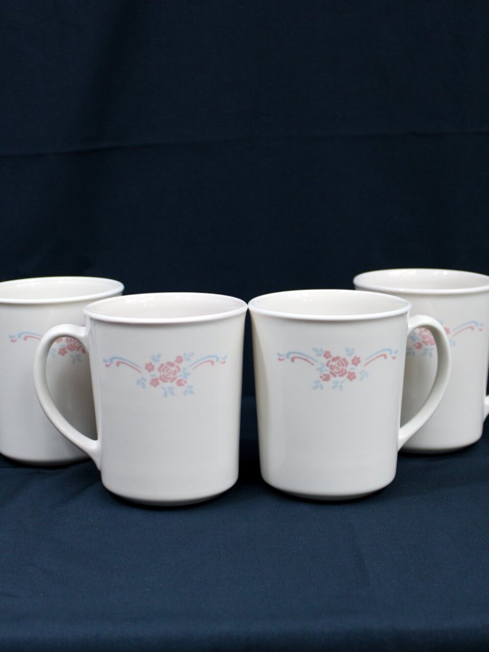 Set Of 4 Corelle English Breakfast Coffee/Tea Cups CorningWare Pink Blue Vintage